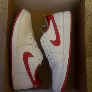 Nike White and Red Sneakers